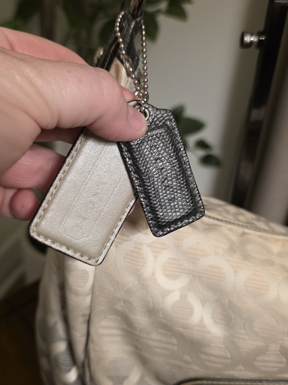 Coach Kristen Op Art Ombre Shoulder Bag 16793 - Picture 4 of 15